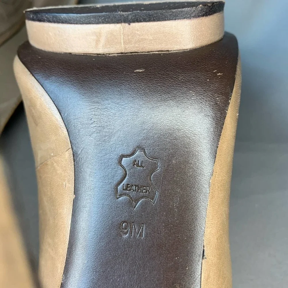 Tory Burch Platform Heels.‎ Size 9